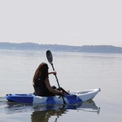 KAYAK MARGOUILLET SIT ON TOP 1 PLACE ANGLER BLEU ET BLANC 29 KAYAK MARGOUILLET SIT ON TOP 1 PLACE ANGLER BLEU ET BLANC -Nautica Aventure kayak margouillet sit on top 1 place angler bleu et blanc 13