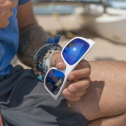 LUNETTES DE SOLEIL VERRE POLARISÉ CREW IRISCO BLANC -Nautica Aventure lunettes de soleil verre polarise crew irisco blanc 2