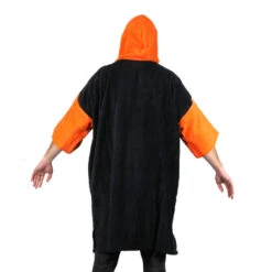 Poncho Howzit Noir/orange -Nautica Aventure poncho howzit noir orange 3